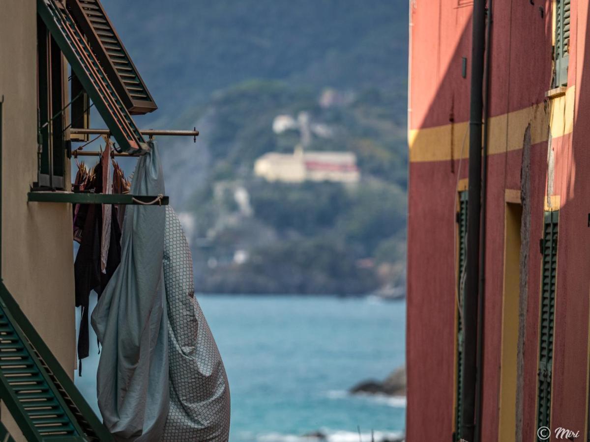 El Nin Apartment With Terrace Vernazza Luaran gambar